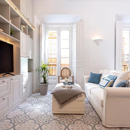 Genteel Home Marin Garcia มาลากา ภายนอก รูปภาพ