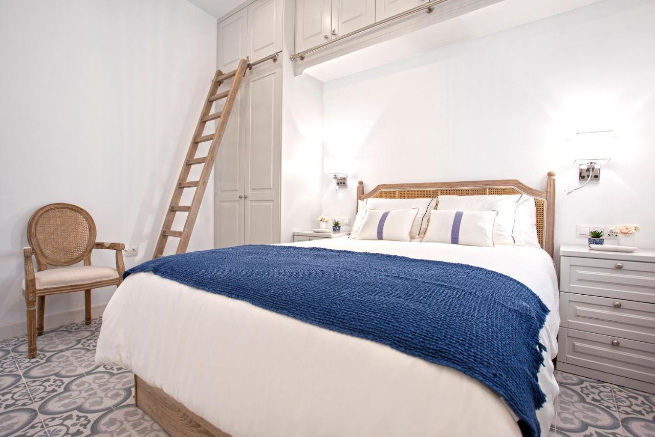 Genteel Home Marin Garcia มาลากา ภายนอก รูปภาพ