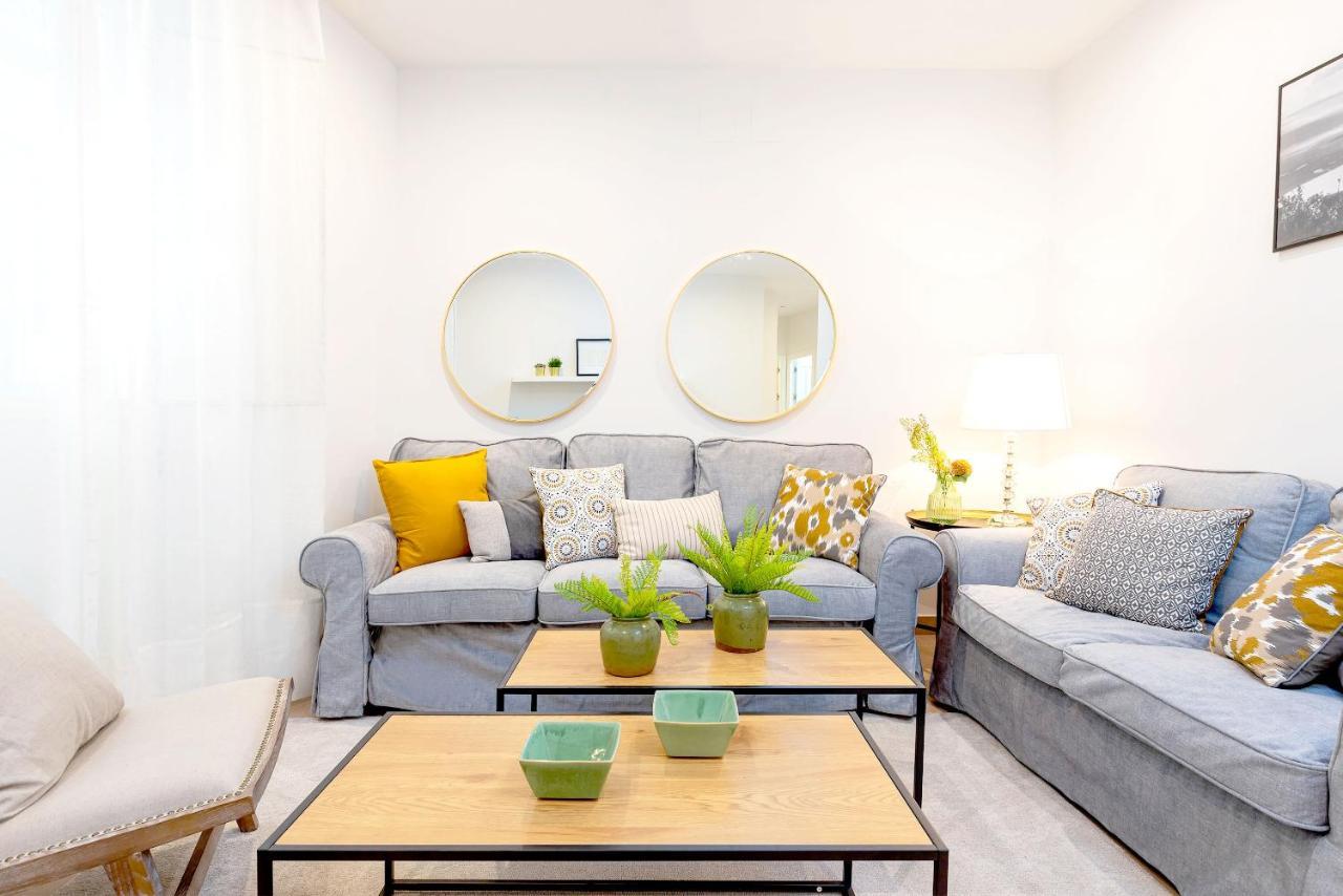 Genteel Home Marin Garcia มาลากา ภายนอก รูปภาพ