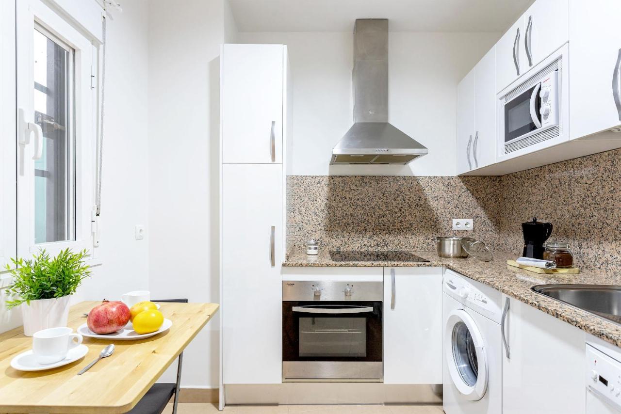 Genteel Home Marin Garcia มาลากา ภายนอก รูปภาพ