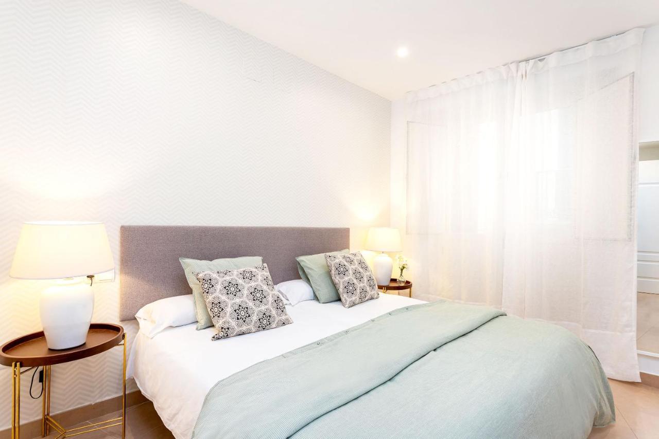 Genteel Home Marin Garcia มาลากา ภายนอก รูปภาพ