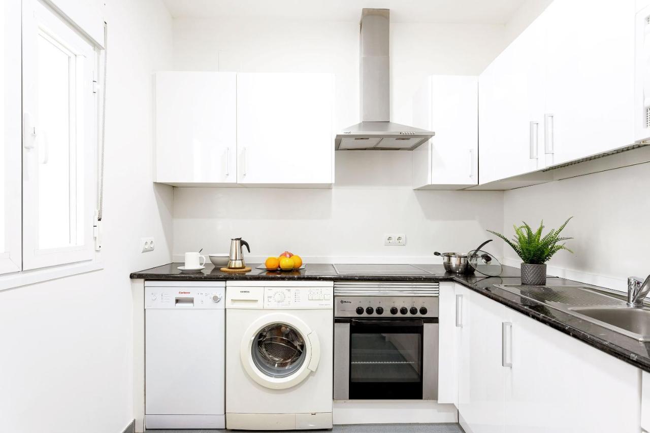 Genteel Home Marin Garcia มาลากา ภายนอก รูปภาพ