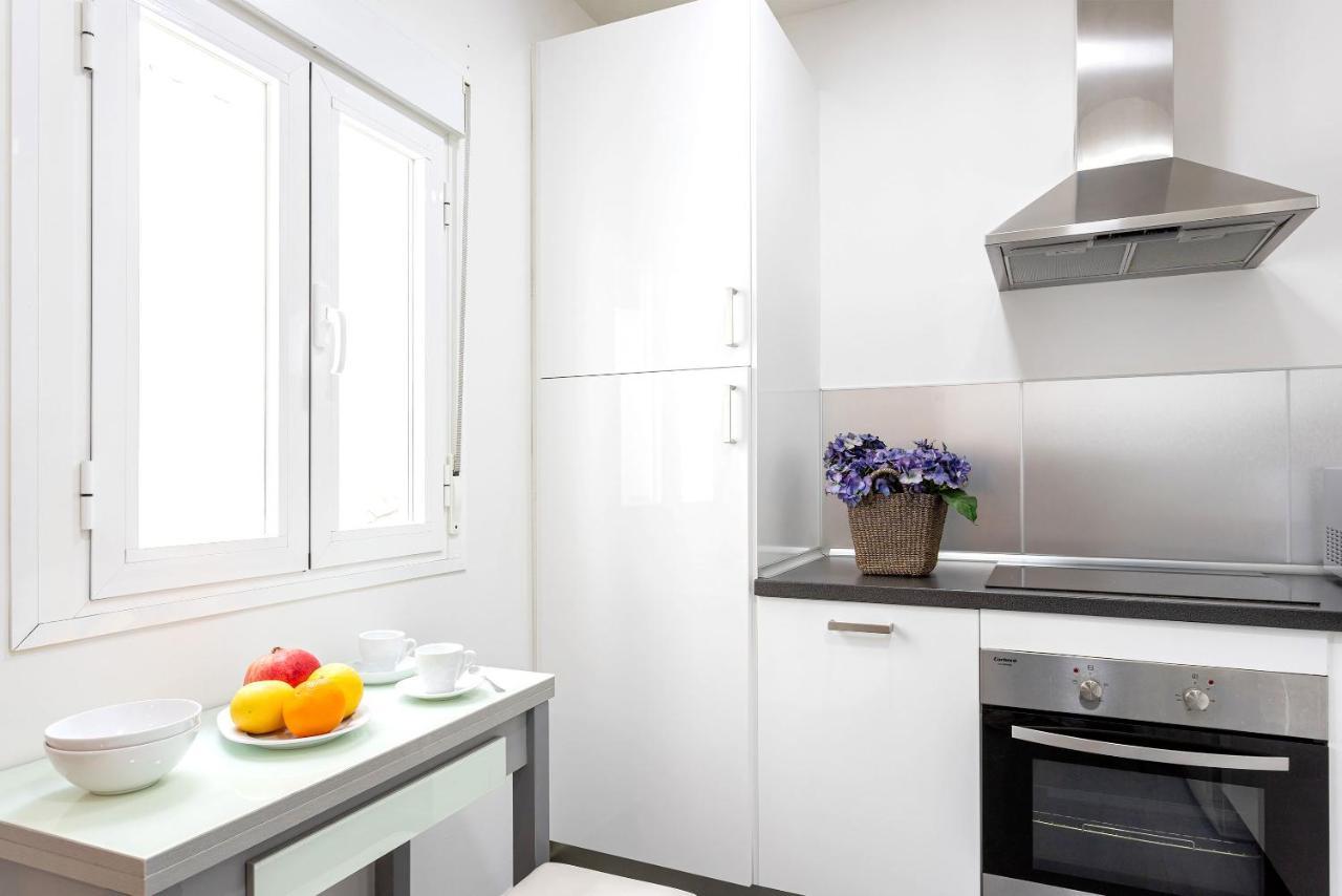 Genteel Home Marin Garcia มาลากา ภายนอก รูปภาพ