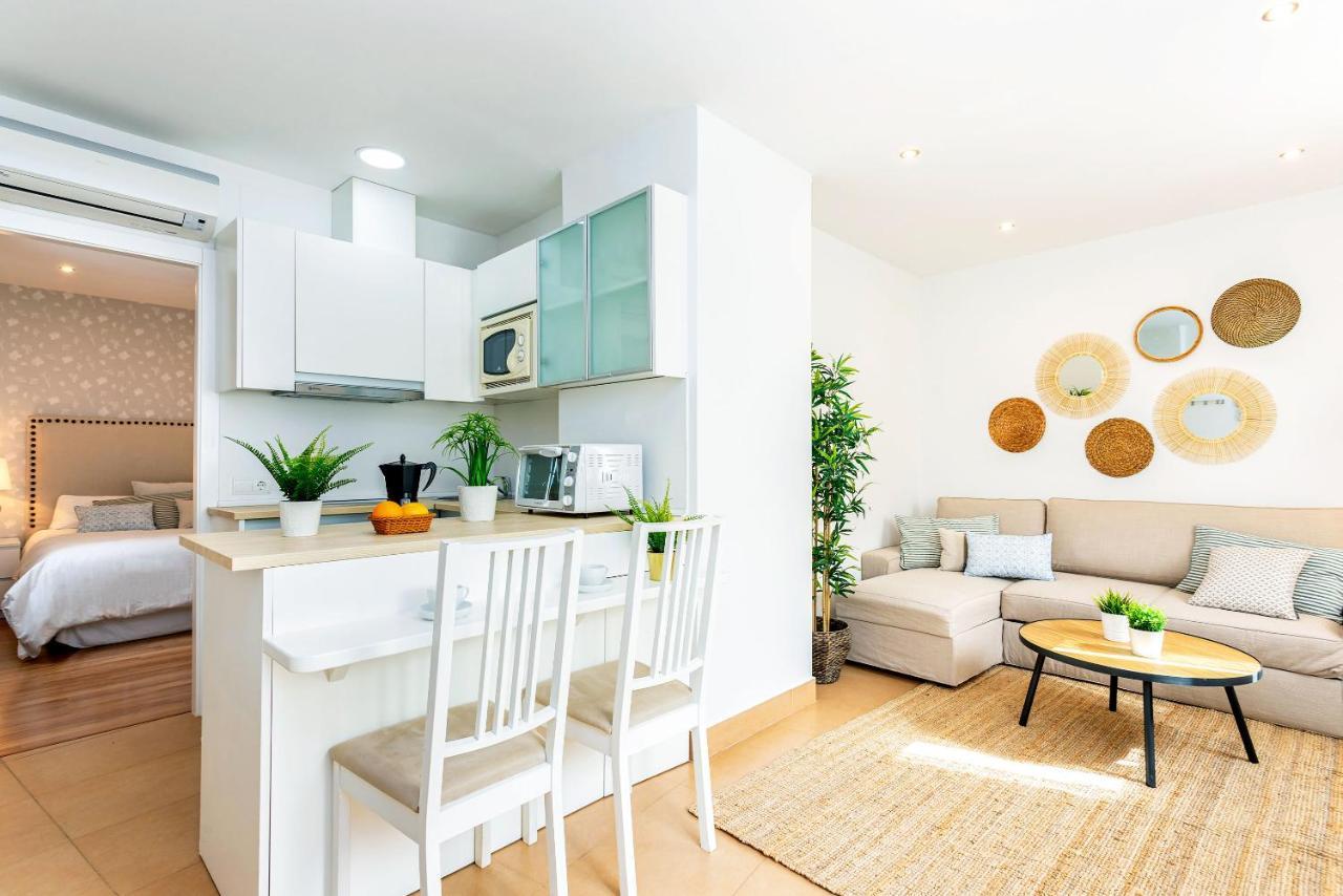 Genteel Home Marin Garcia มาลากา ภายนอก รูปภาพ